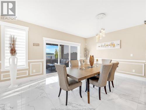 3916 Lasalle Woods Boulevard, Lasalle, ON - Indoor Photo Showing Dining Room