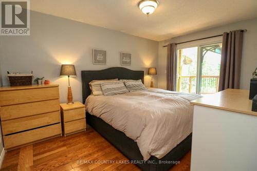 39 Greenwood Crescent, Kawartha Lakes, ON - Indoor Photo Showing Bedroom