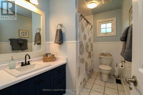 39 Greenwood Crescent, Kawartha Lakes, ON - Indoor Photo Showing Bathroom