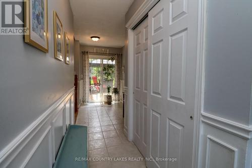 39 Greenwood Crescent, Kawartha Lakes, ON - Indoor Photo Showing Other Room