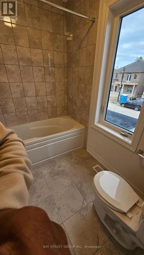 259 Rea Drive, Centre Wellington (Fergus), ON - Indoor Photo Showing Bathroom