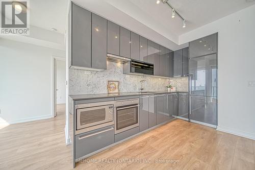 3502 - 115 Mcmahon Drive, Toronto (Bayview Village), ON - Indoor Photo Showing Kitchen With Upgraded Kitchen