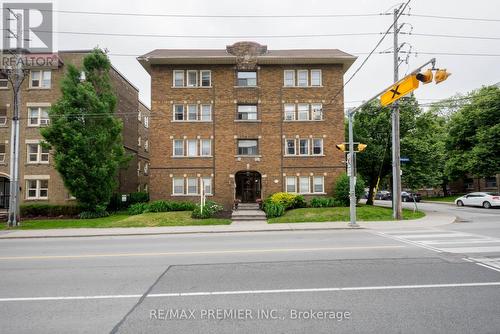 118 Vaughan Road, Toronto (Humewood-Cedarvale), ON - Outdoor With Facade