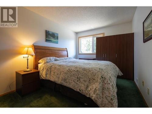 5369 Fernie Ski Hill Road Unit# 213, Fernie, BC - Indoor Photo Showing Bedroom