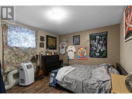 3702 22 Street, Vernon, BC - Indoor Photo Showing Bedroom