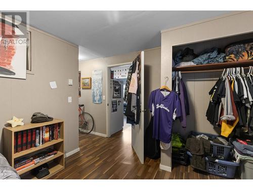 3702 22 Street, Vernon, BC - Indoor