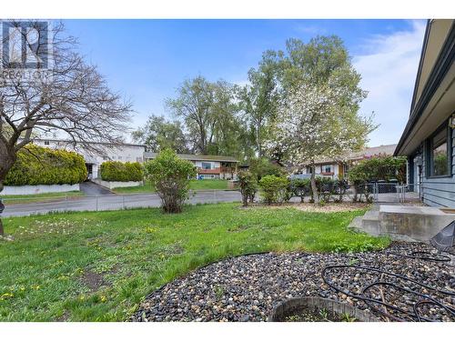 3702 22 Street, Vernon, BC - Outdoor