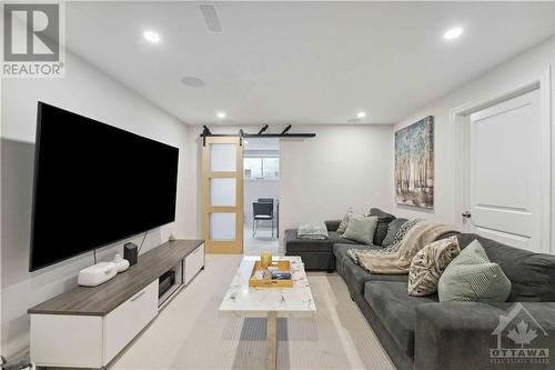 13 Brixton Way, Ottawa, ON - Indoor Photo Showing Living Room