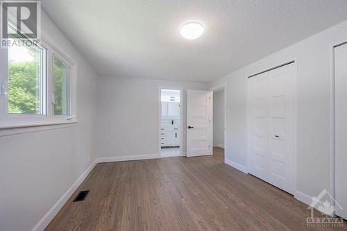 29 Woodhill Crescent, Ottawa, ON - Indoor Photo Showing Other Room