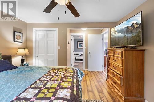 624 16Th  S Avenue, Creston, BC - Indoor Photo Showing Bedroom