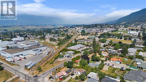 624 16Th  S Avenue, Creston, BC - Outdoor With View