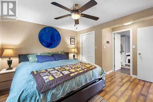 624 16Th  S Avenue, Creston, BC - Indoor Photo Showing Bedroom