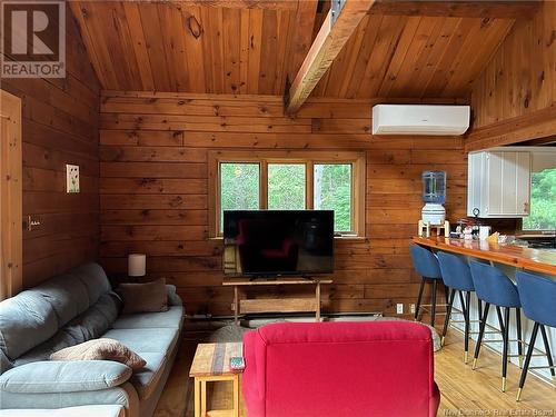 422 Darlings Island Road, Darlings Island, NB - Indoor Photo Showing Living Room