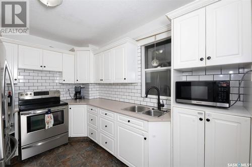 2329 Montreal Street, Regina, SK - Indoor Photo Showing Kitchen With Double Sink