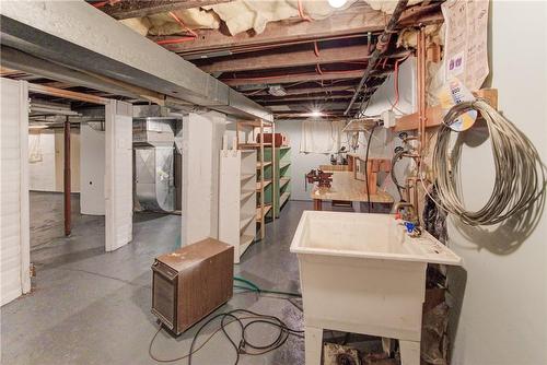 144 Britannia Avenue, Hamilton, ON - Indoor Photo Showing Basement