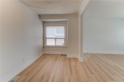 144 Britannia Avenue, Hamilton, ON - Indoor Photo Showing Other Room