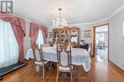 8 Ryckman Lane, Brampton (Toronto Gore Rural Estate), ON - Indoor Photo Showing Dining Room