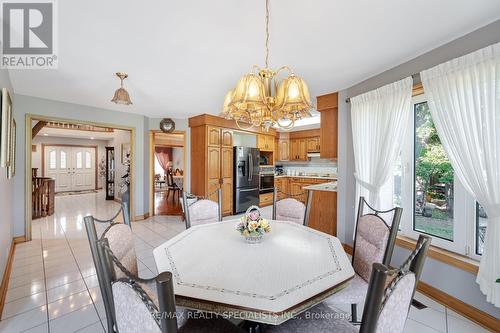 8 Ryckman Lane, Brampton (Toronto Gore Rural Estate), ON - Indoor Photo Showing Dining Room