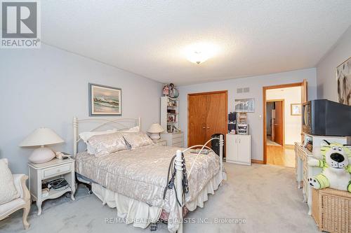 8 Ryckman Lane, Brampton (Toronto Gore Rural Estate), ON - Indoor Photo Showing Bedroom