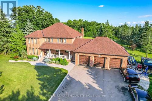 8 Ryckman Lane, Brampton (Toronto Gore Rural Estate), ON - Outdoor