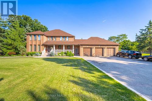 8 Ryckman Lane, Brampton (Toronto Gore Rural Estate), ON - Outdoor With Facade