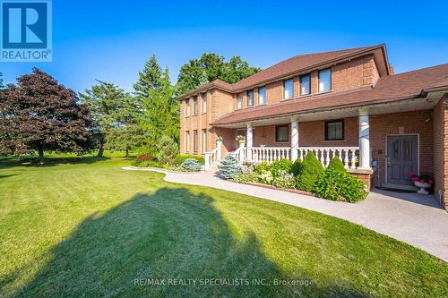 8 Ryckman Lane, Brampton (Toronto Gore Rural Estate), ON - Outdoor With Deck Patio Veranda