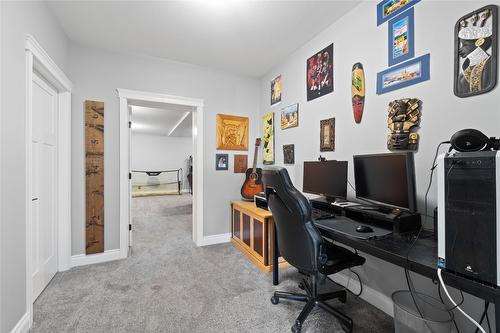 928 34 Avenue, Vernon, BC - Indoor Photo Showing Office