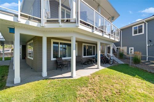 928 34 Avenue, Vernon, BC - Outdoor With Deck Patio Veranda With Exterior