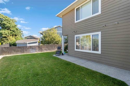 928 34 Avenue, Vernon, BC - Outdoor With Exterior