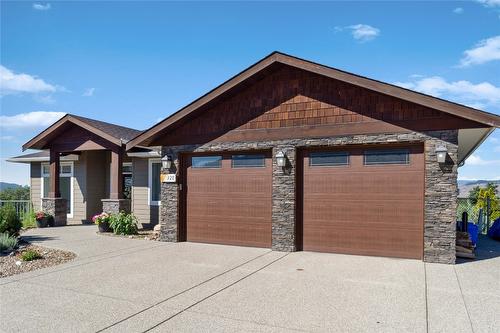 928 34 Avenue, Vernon, BC - Outdoor