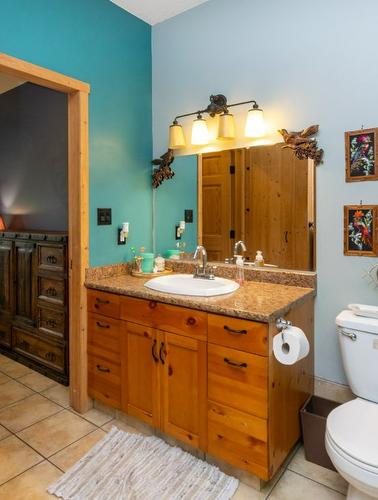 46-2481 Squilax-Anglemont Road, Lee Creek, BC - Indoor Photo Showing Bathroom