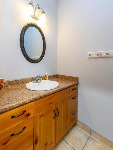 46-2481 Squilax-Anglemont Road, Lee Creek, BC - Indoor Photo Showing Bathroom