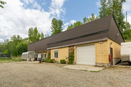 46-2481 Squilax-Anglemont Road, Lee Creek, BC - Outdoor With Exterior