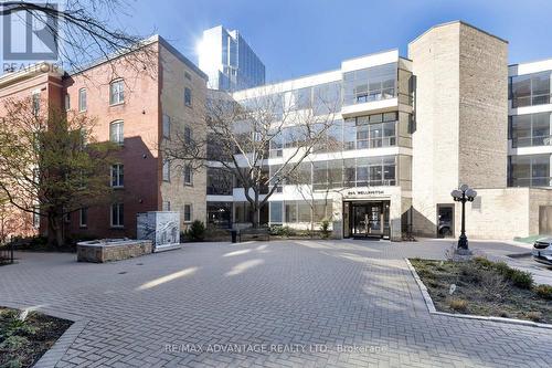 407 - 460 Wellington Street, London, ON - Outdoor With Facade