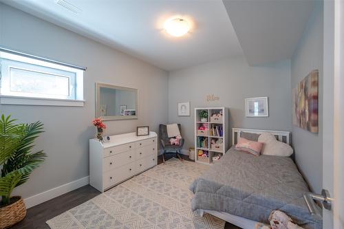 104 View Way, Penticton, BC - Indoor Photo Showing Bedroom