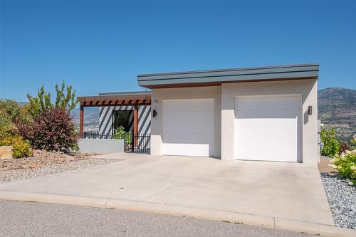 104 View Way, Penticton, BC - Outdoor With Exterior