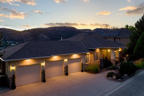 648 Denali Drive, Kelowna, BC - Outdoor