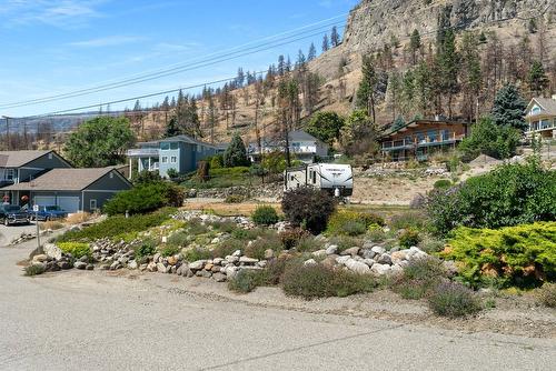 187 Heldon Court, West Kelowna, BC - Outdoor