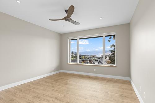 196 Summer Wood Drive, Kelowna, BC - Indoor Photo Showing Other Room