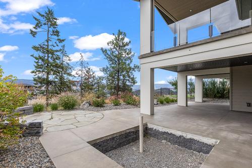 196 Summer Wood Drive, Kelowna, BC - Outdoor