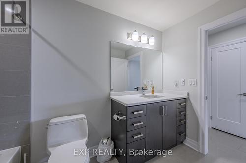 1907 - 505 Talbot Street, London, ON - Indoor Photo Showing Bathroom