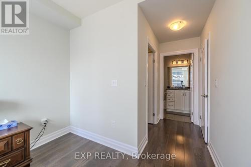 1907 - 505 Talbot Street, London, ON - Indoor Photo Showing Other Room