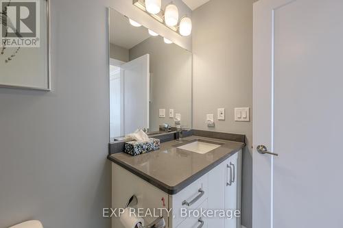 1907 - 505 Talbot Street, London, ON - Indoor Photo Showing Bathroom