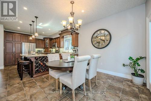 122 Kortright Road E, Guelph (Village), ON - Indoor Photo Showing Dining Room