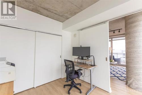 324 Laurier Avenue Unit#2109, Ottawa, ON - Indoor Photo Showing Office