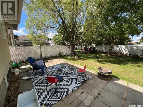 126 Bothwell Crescent, Regina, SK - Outdoor