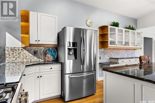 1516 Grand Avenue, Buena Vista, SK - Indoor Photo Showing Kitchen