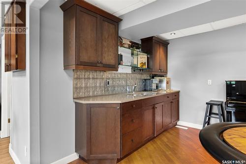 1516 Grand Avenue, Buena Vista, SK - Indoor Photo Showing Kitchen