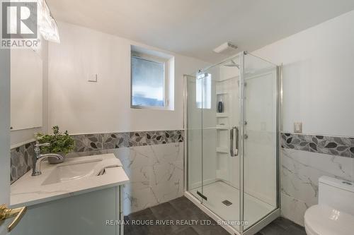 1600 Forster Avenue, Peterborough, ON - Indoor Photo Showing Bathroom