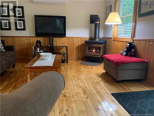 2840 127 Highway Unit# 6, Bayside, NB - Indoor Photo Showing Other Room With Fireplace